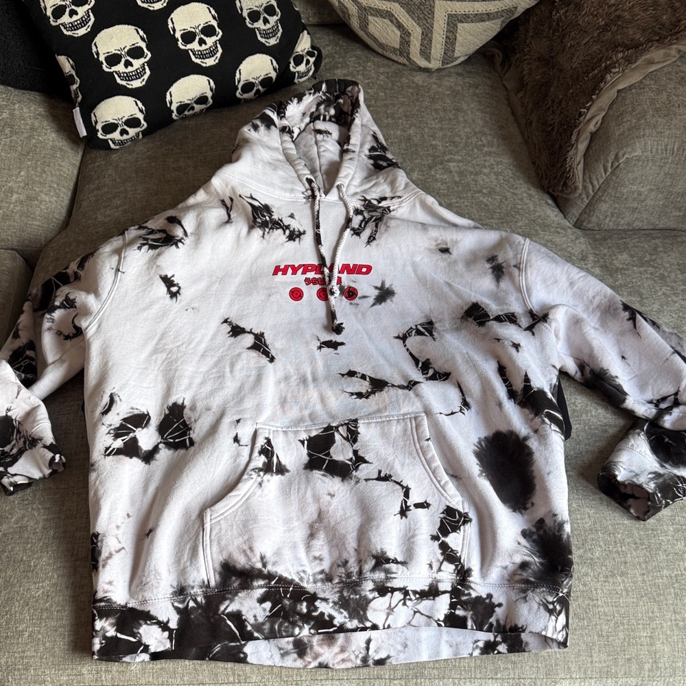 Hypland Itachi Hoodie x Naruto collab